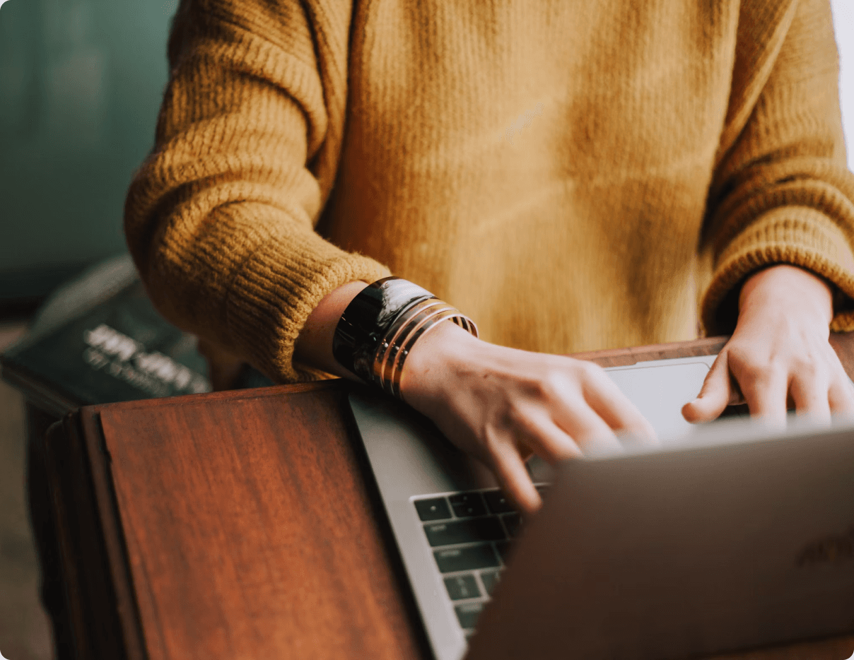 Get in touch with DealersLoop